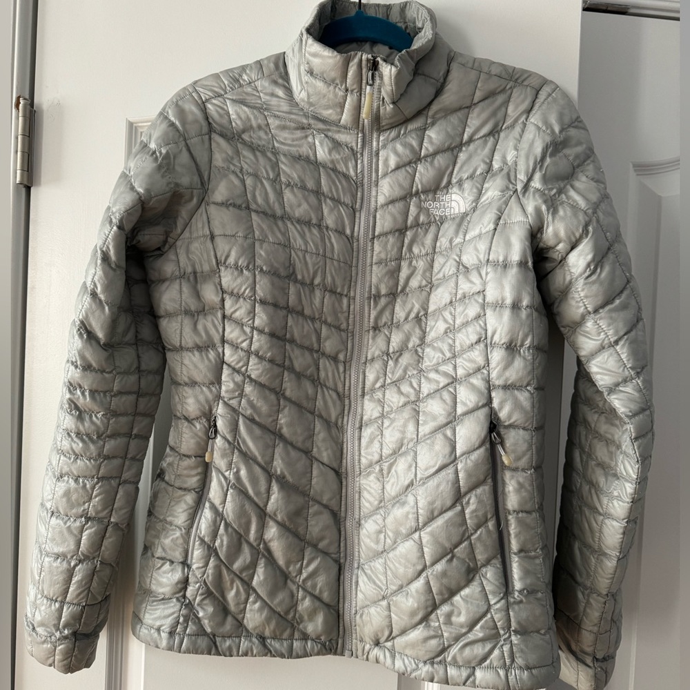 The North Face Thermoball Women’s jacket